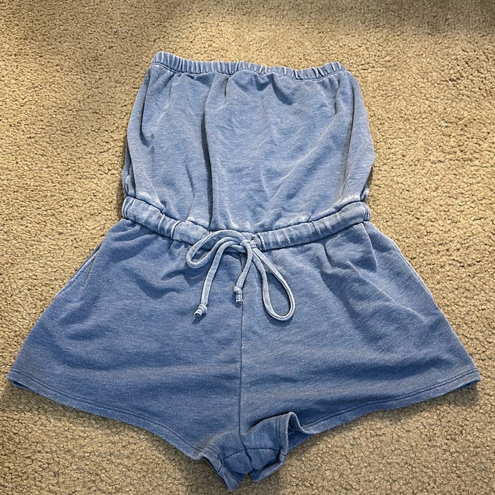 Aeropostale blue romper size medium